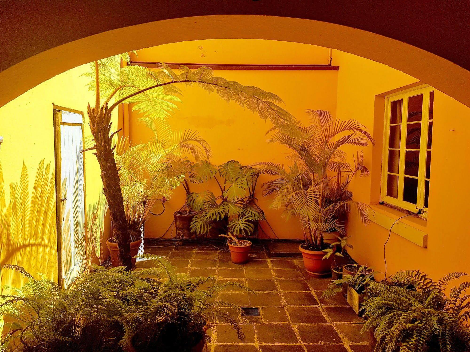 Casa Carmel Bed & Breakfast 3*